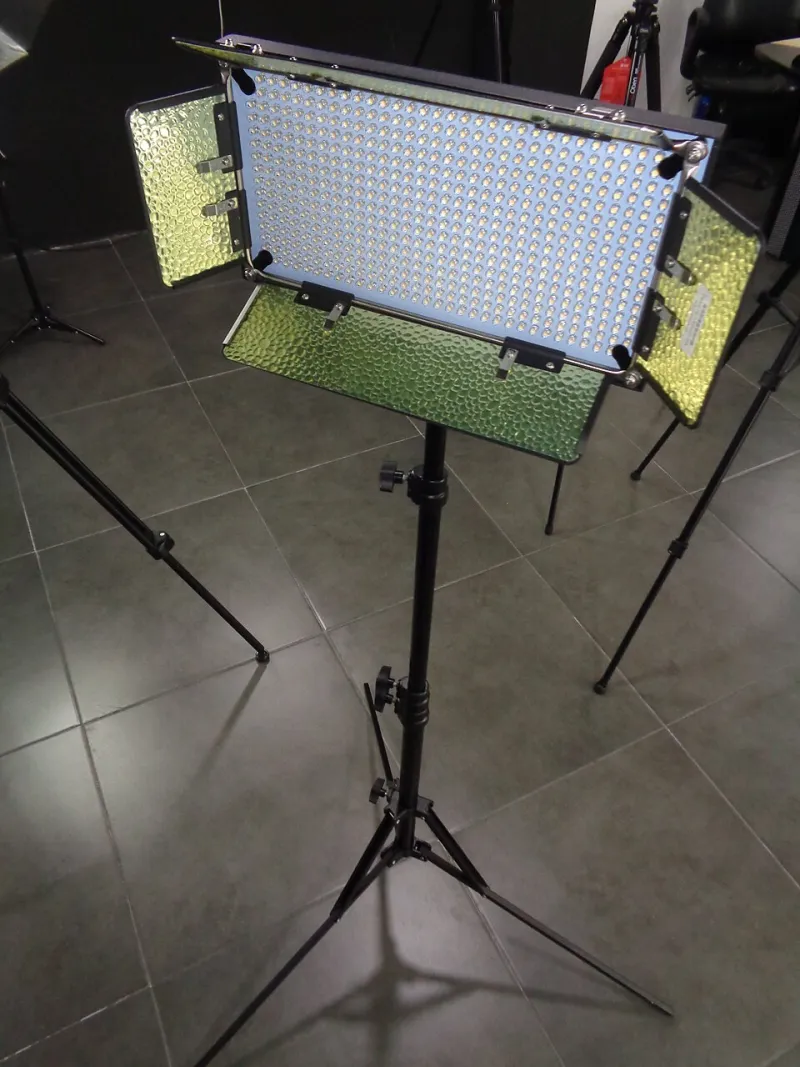 Why Your Blender Renders Look Fake: The Light Physics You've Been Ignoring